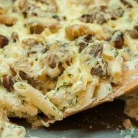 Грибная запеканка с сыром и макаронами «В добром лесу»